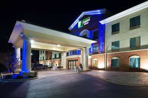 Holiday Inn Express & Suites Little Rock-West