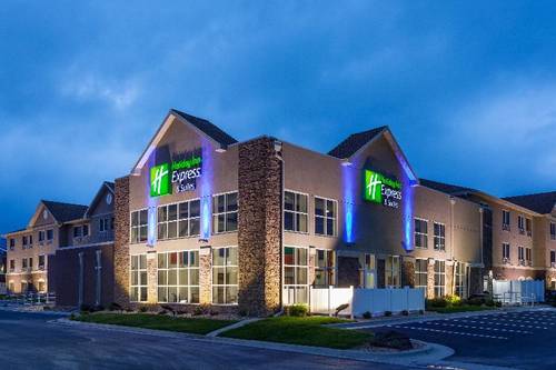 Holiday Inn Express Hotel & Suites Rapid City