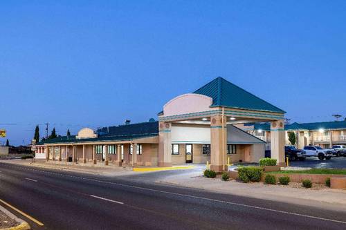 Days Inn by Wyndham Roswell