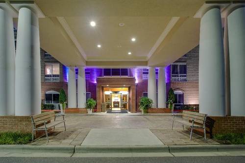 Holiday Inn Express Hotel & Suites Raleigh Sw Nc S