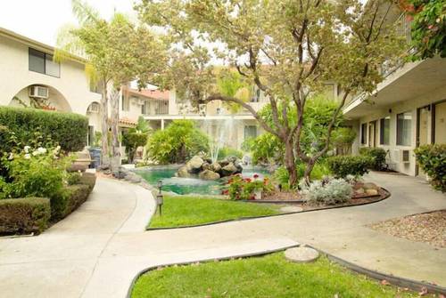 California Suites