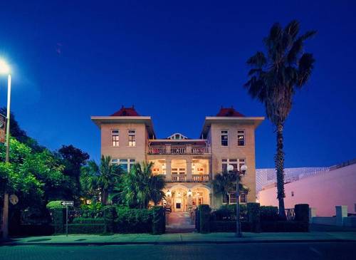 Hotel Havana