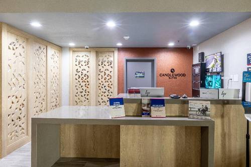 Candlewood Suites Wichita Northwest