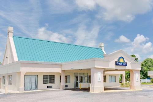 Days Inn by Wyndham Chester