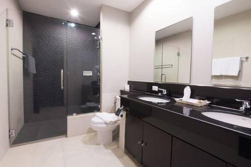 Tonson Residence
