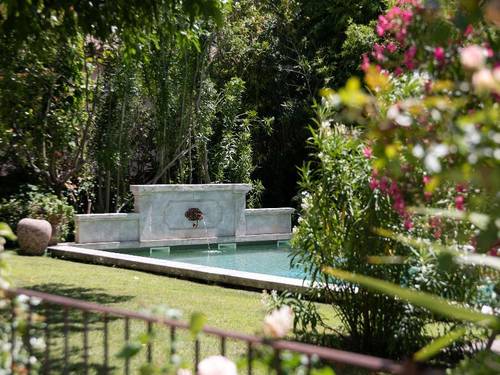 Chateau de Mazan BW Premier Collection