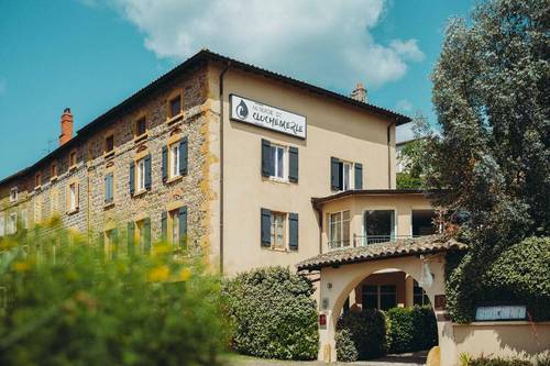 Auberge de Clochemerle Hôtel & Restaurant