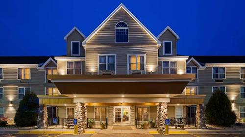 Sleep Inn & Suites near Spirit Mountain
