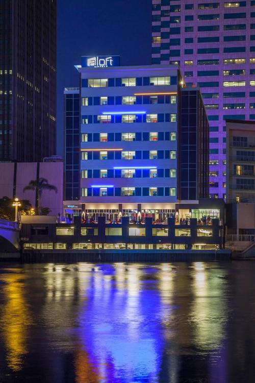 Aloft Tampa Downtown