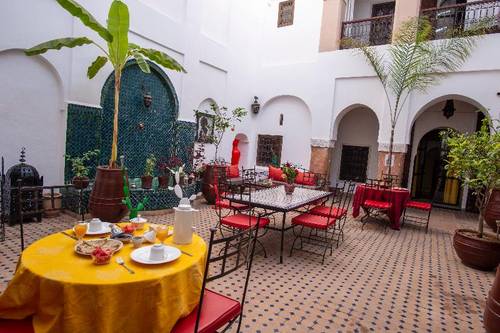 Riad  Lea