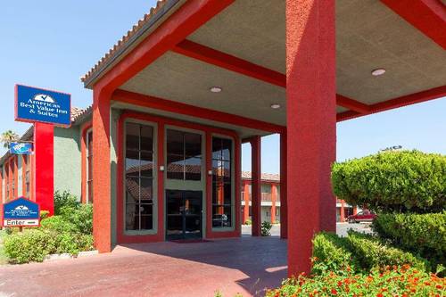 Americas Best Value Inn & Suites Bakersfield Centr