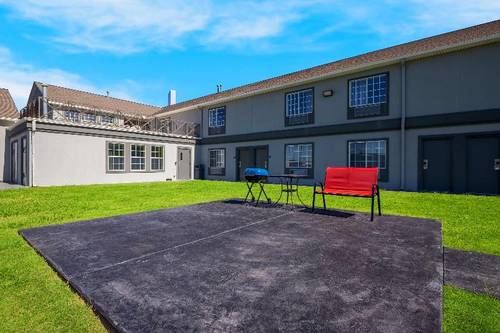 SureStay Plus Hotel by Best Western Tulsa East