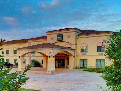 Quality Inn and Suites Glen Rose