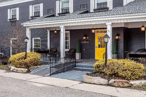Aurora Inn Hotel & Event Center, Ascend collection