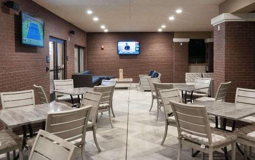 Hampton Inn and Suites Augusta-Washington Road
