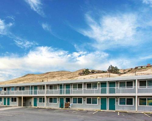 Arlington Inn