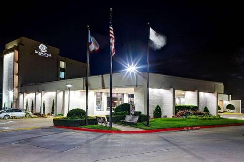 Doubletree by Hilton Dallas DFW South - Arlington