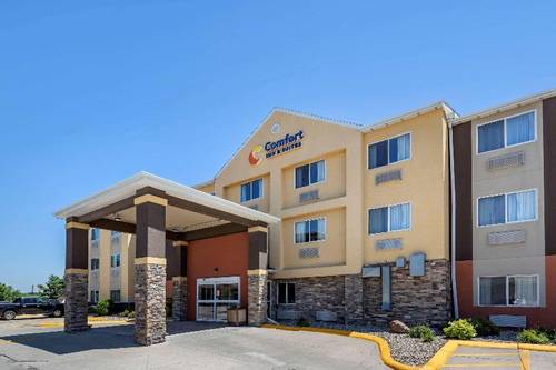 Comfort Inn & Suites Waterloo- Cedar Falls