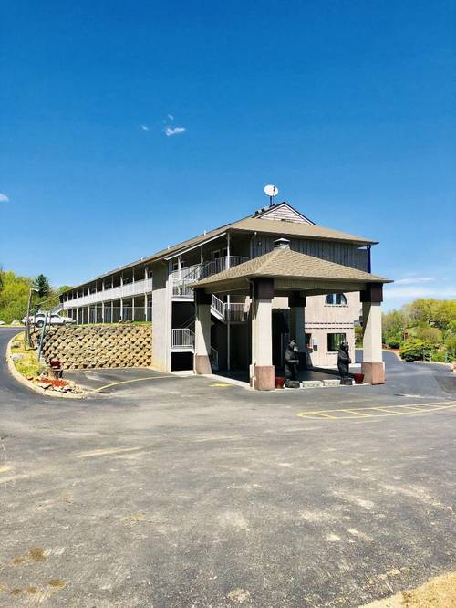 Econo Lodge South