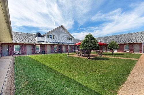 Days Inn by Wyndham Savannah