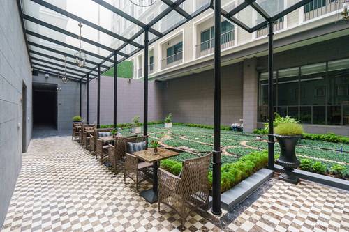 Courtyard Bangkok Sukhumvit 20