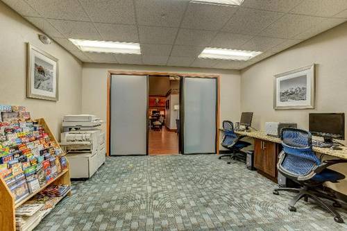 Holiday Inn Express and Suites Montrose