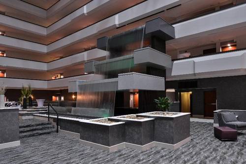 Holiday Inn Hotel and Suites Beaumont Plaza I 10 a