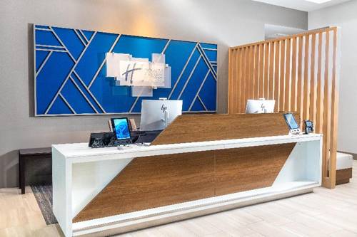 Holiday Inn Express and Suites Pittsburgh South Si
