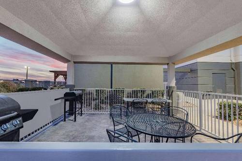 Hawthorn Suites by Wyndham Ardmore