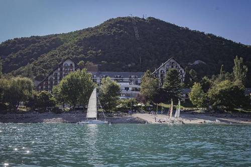 Hotel Club Les Hyvans