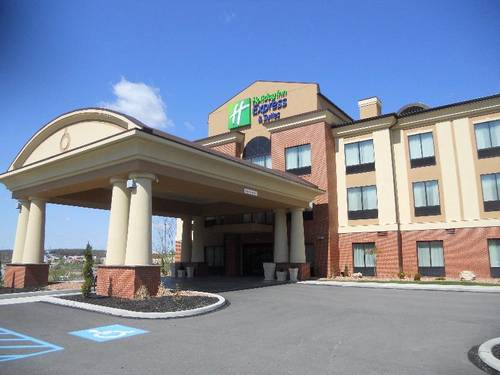 Holiday Inn Express and Suites Greensburg