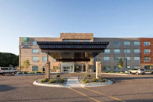 Holiday Inn Express & Suites Kalamazoo West