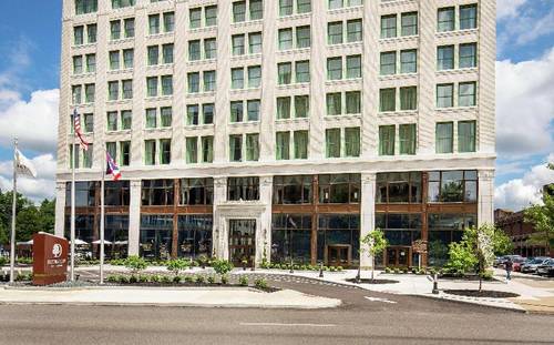 DoubleTree by Hilton Youngstown Downtown, OH