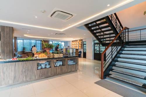 New Square Patong Hotel