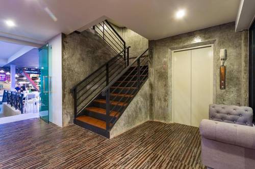 Oneloft Hotel