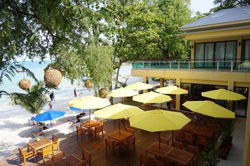 Vongdeuan Resort by BB