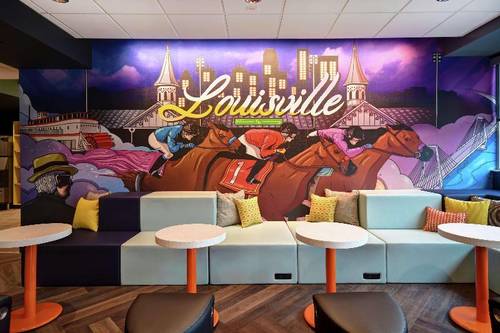 Tru by Hilton Louisville  Airport