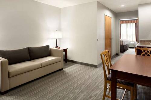 Country Inn & Suites by Radisson, Columbus West, O