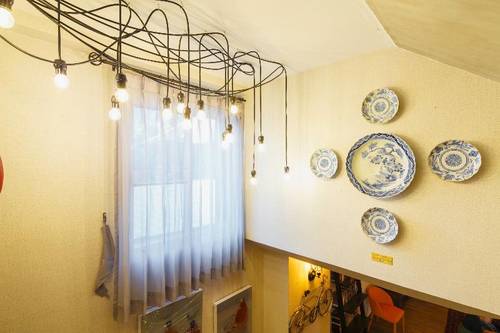 Chala Number 2 Art and Gallery House