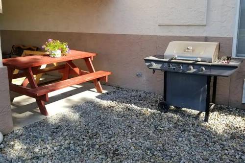 Country Inn & Suites by Radisson Auburn IN
