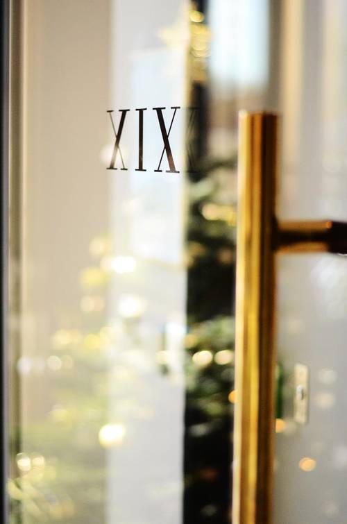 Hotel XIX