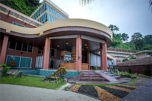 Phi Phi Cliff Beach Resort (SHA+)