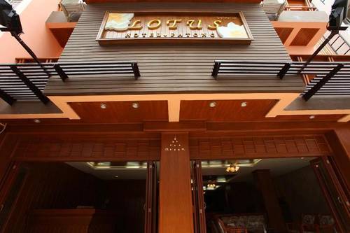Lotus hotel Patong by ZUZU