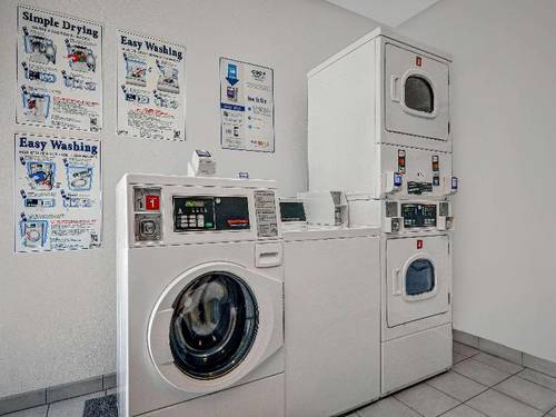 Motel 6 Tallahassee Downtown