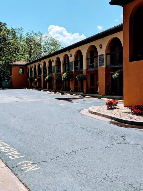 Econo Lodge