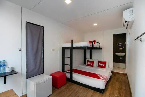 Nice Sleep Box Hotel