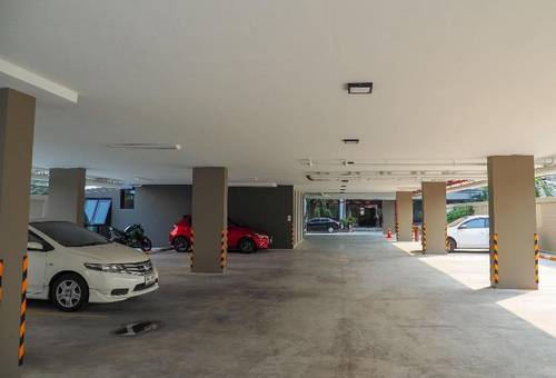 Casa Luxe Hotel and Residence by ZUZU