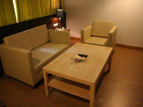 Aloha Hotel Hadyai