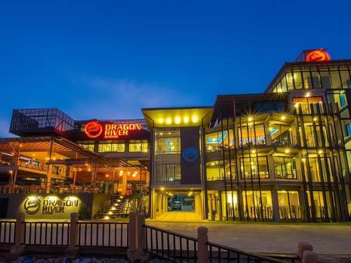 Dragon River Avenue Hotel