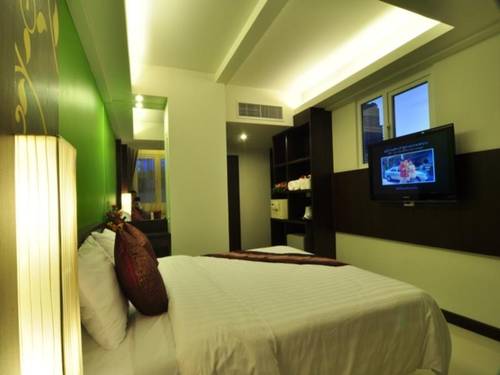 P S Hotel
